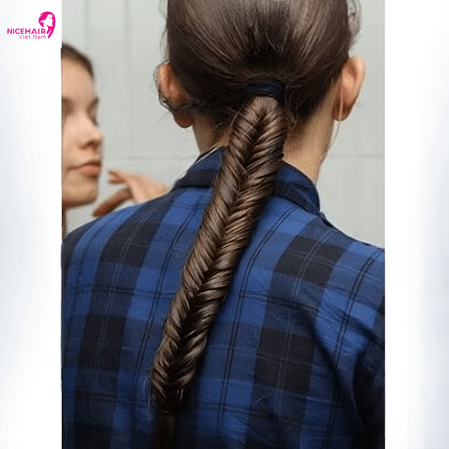 Braided ponytail